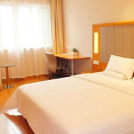 Ji Hotel Changsha Helong Stadium Exterior foto